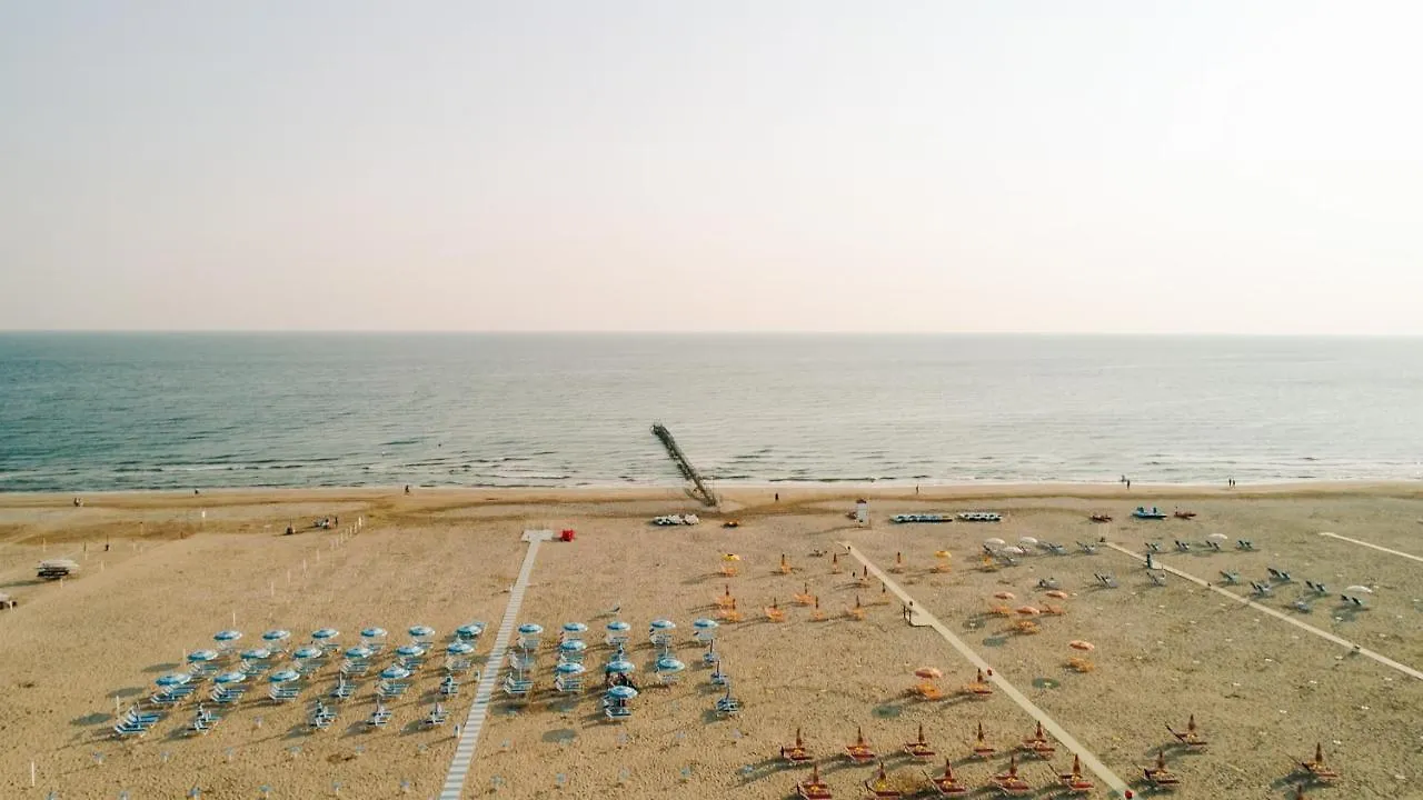 ***  Hotel Beverly Rimini Italia